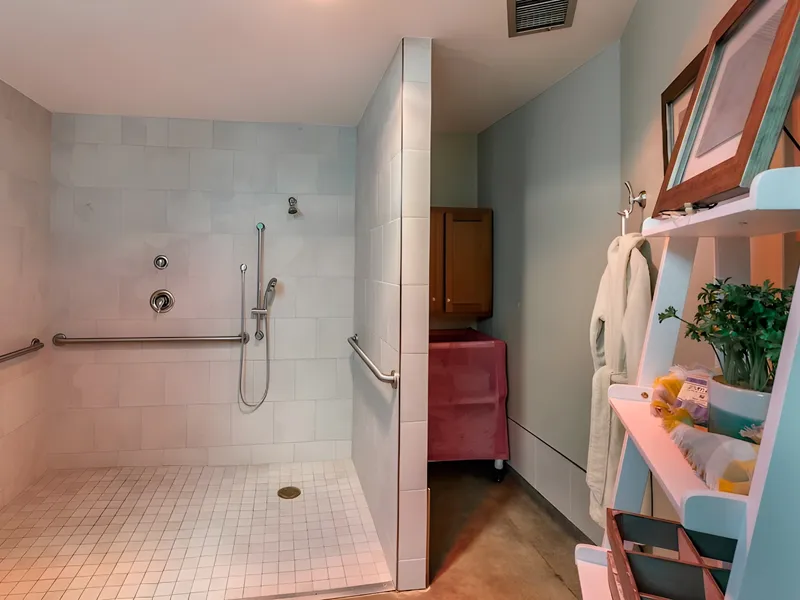 Dixon Rehabilitation & Health Care Center photo 6