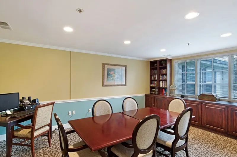 Downriver Estates photo 3