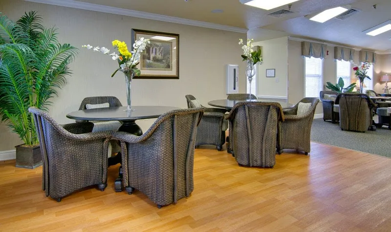 Dunsford Court Memory Care photo 9