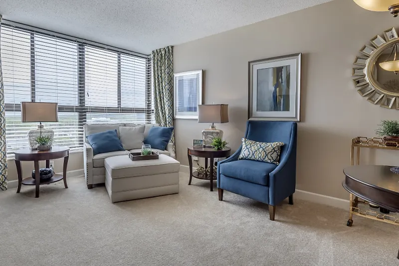 Edina Heights Senior Living - senior living in Edina, Minnesota - photo 5