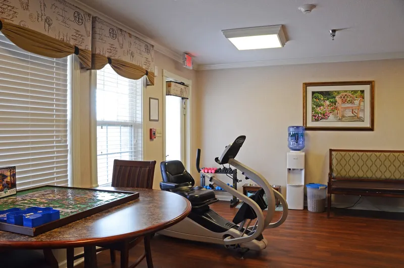 Eiffel Gardens Senior Living photo 7