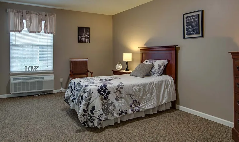 Eiffel Gardens Senior Living photo 8