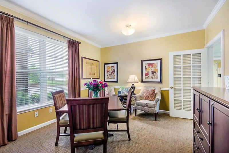 Elison Independent Living of Statesman Club photo 5