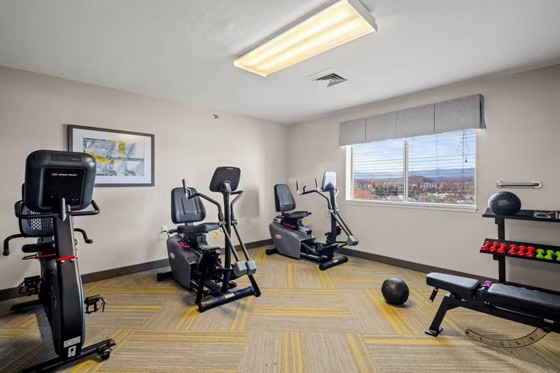 Elm Park Estates Sky Active Living - senior living in Roanoke, Virginia - photo 10