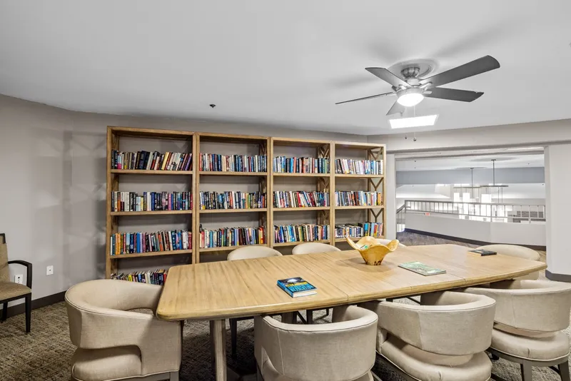 Elm Park Estates Sky Active Living - senior living in Roanoke, Virginia - photo 7