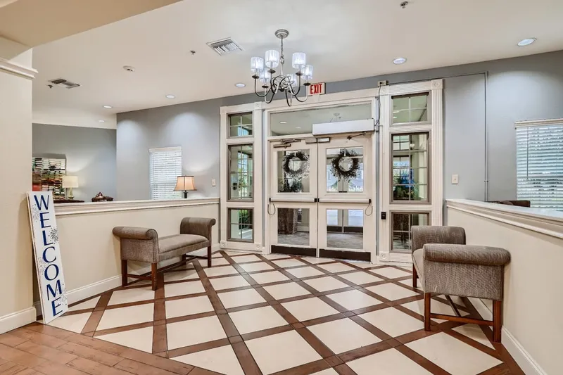 Emerson South Collins photo 4