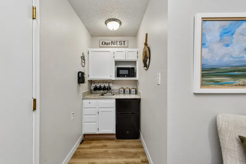 Ennis Pointe Senior Living - senior living in Ennis, Texas - photo 11