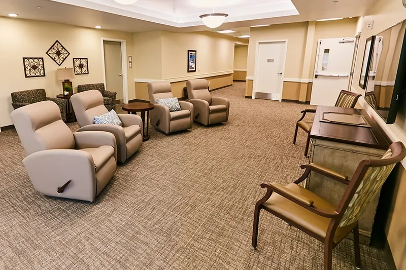 Farmington Square Gresham photo 3