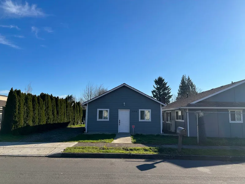 Farmington Square Gresham photo 8