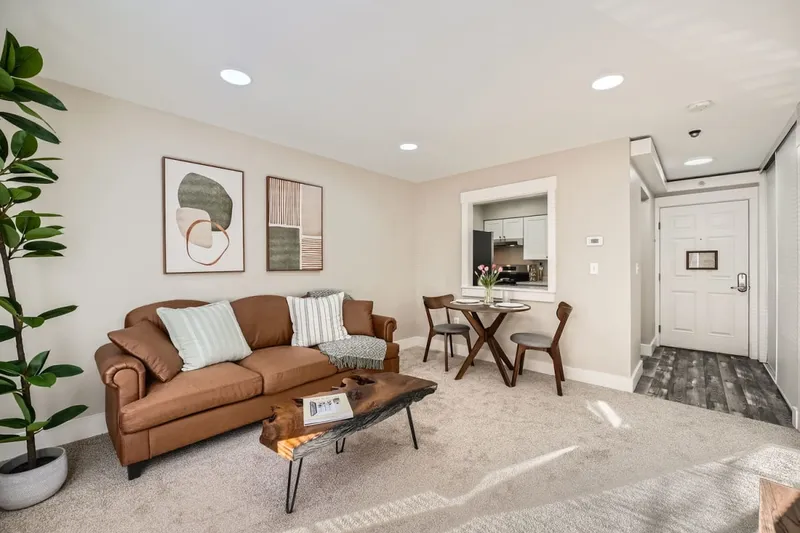 Farrington Court Assisted & Senior Living photo 2