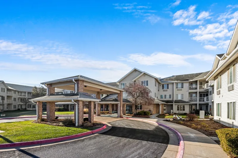Grasslands Estates Sky Active Living - senior living in Wichita, Kansas - photo 2