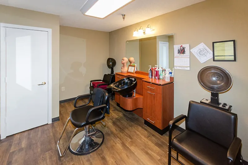 Grayson Court photo 5