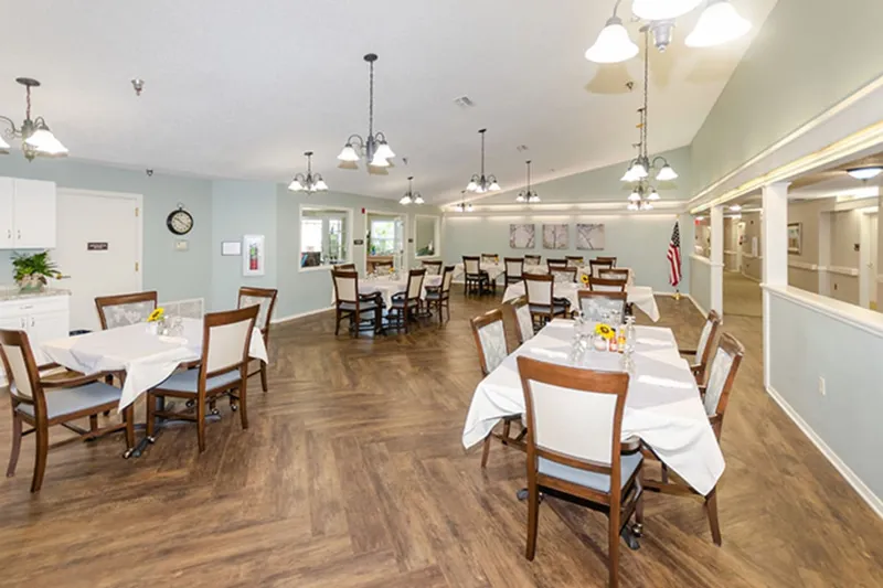 Grayson Court photo 6