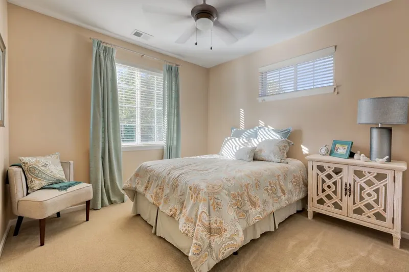 Green Oaks Senior Living photo 2