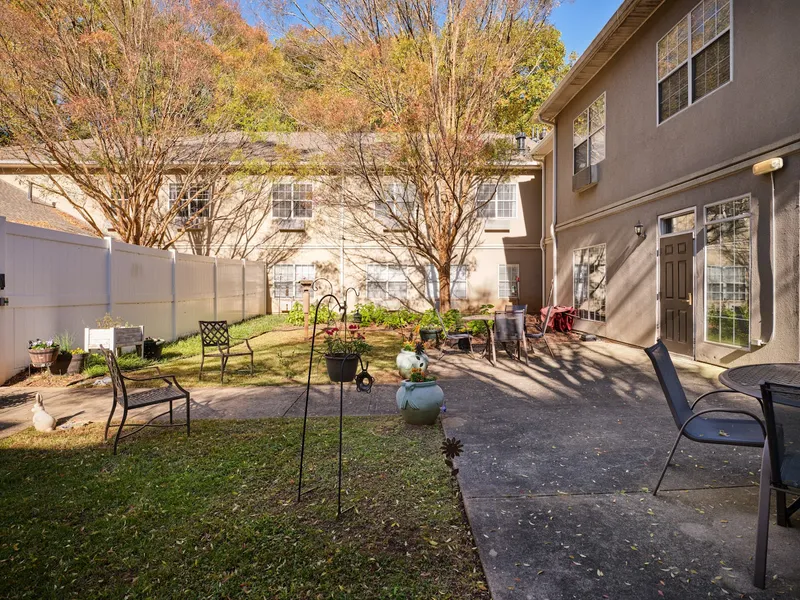 Greenwood Place Assisted Living & Memory Care photo 4