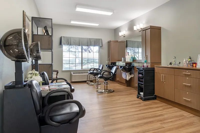 Gresham Pointe Senior Living - senior living in Gresham, Oregon - photo 9