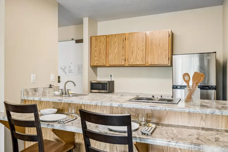 Grove Pointe Senior Living - senior living in Forest Grove, Oregon - photo 12