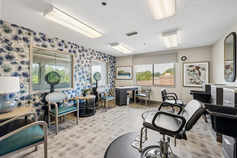 Grove Pointe Senior Living - senior living in Forest Grove, Oregon - photo 7