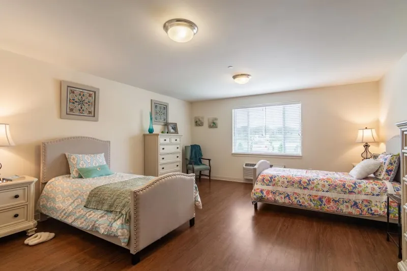 Harvester Place photo 4