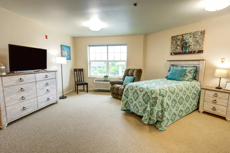 Hawks Ridge Assisted Living - senior living in Hood River, Oregon - photo 11