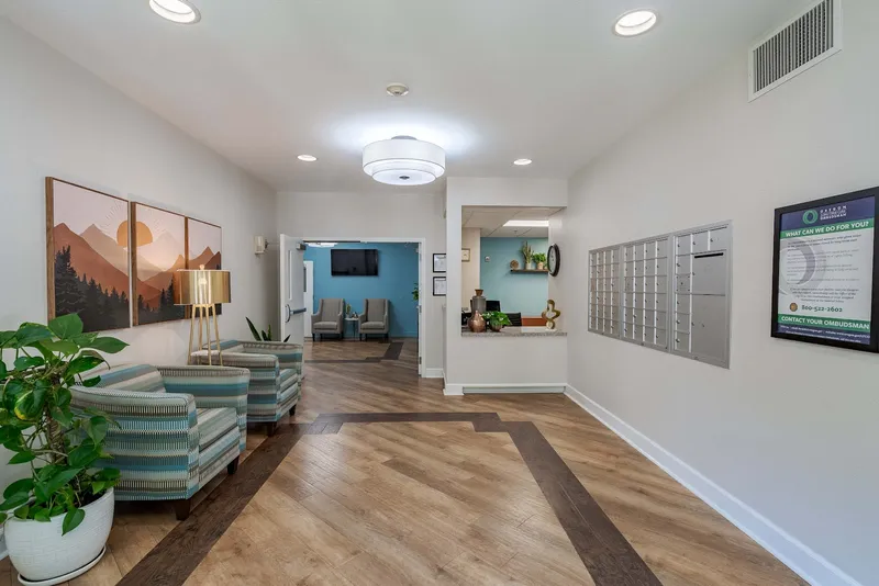 Hawthorne Gardens photo 2