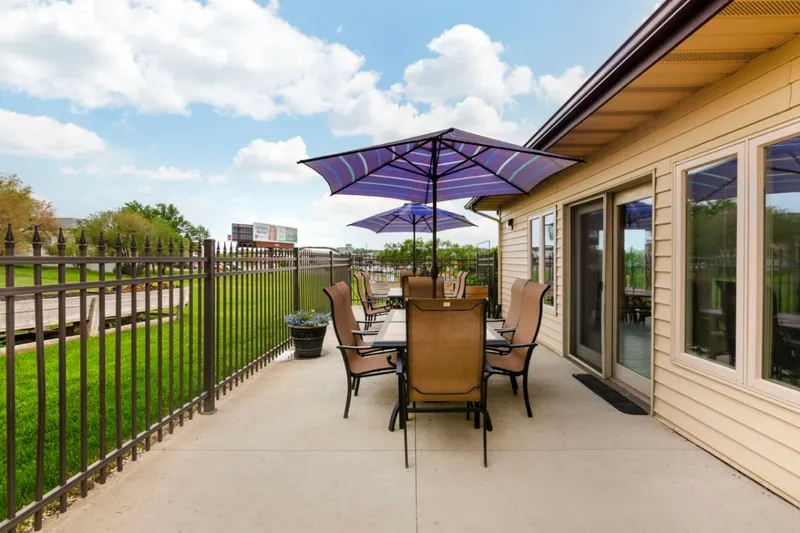 Hay Creek Lodge Senior Living photo 7