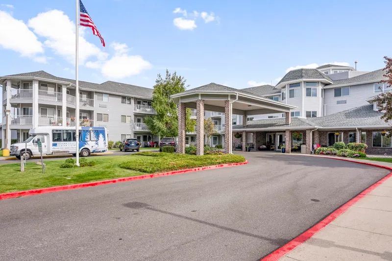 Helena Pointe Senior Living photo 6