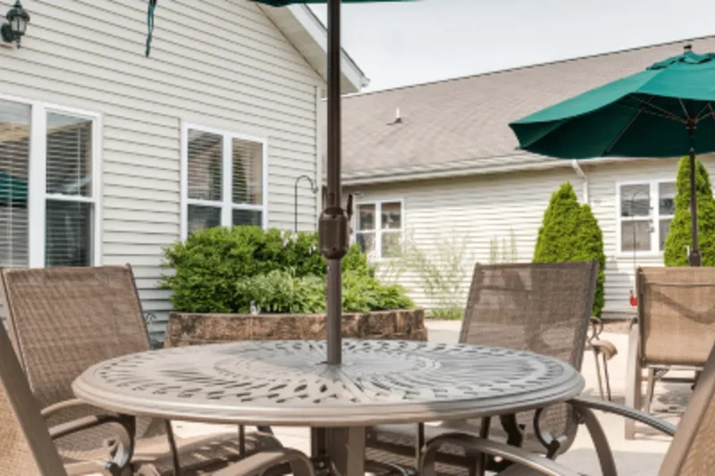 Heritage Court Menomonee Falls photo 4