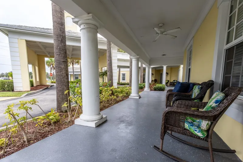 Heron Cove Assisted Living & Memory Care of Vero Beach photo 5