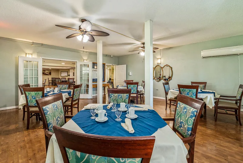 Highland Place photo 2