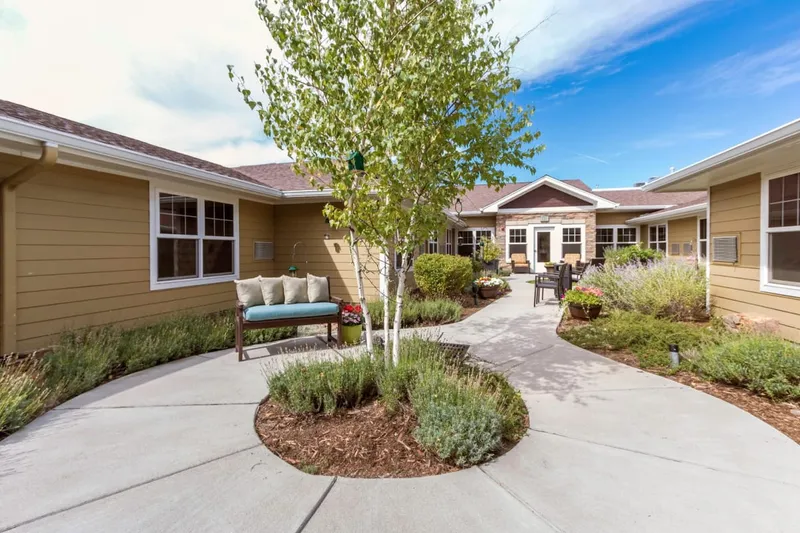 Highline Place Memory Care photo 3