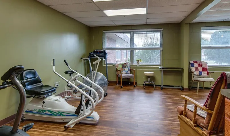 Hilltop Manor photo 6