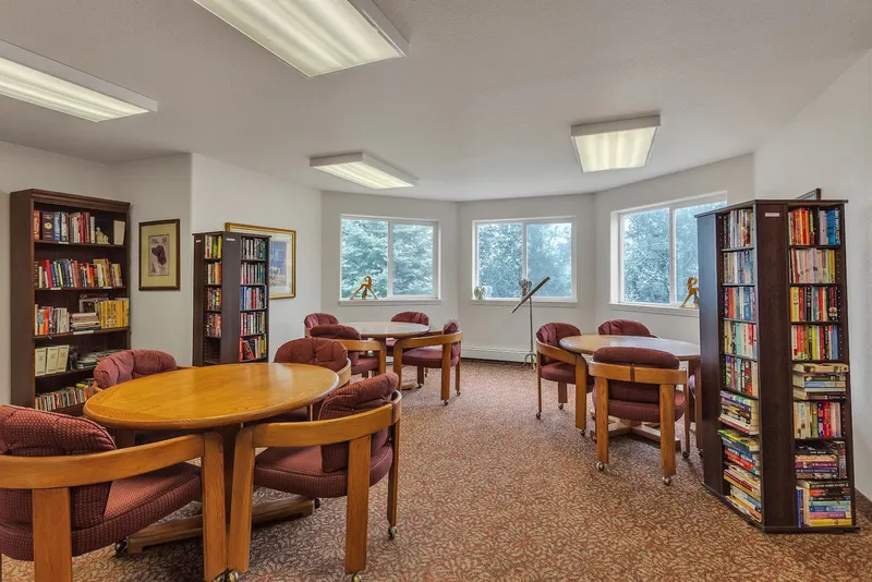 Holiday Hills Estates photo 5