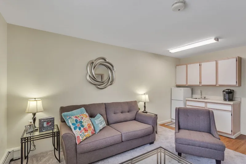 Holiday Hills Estates photo 8