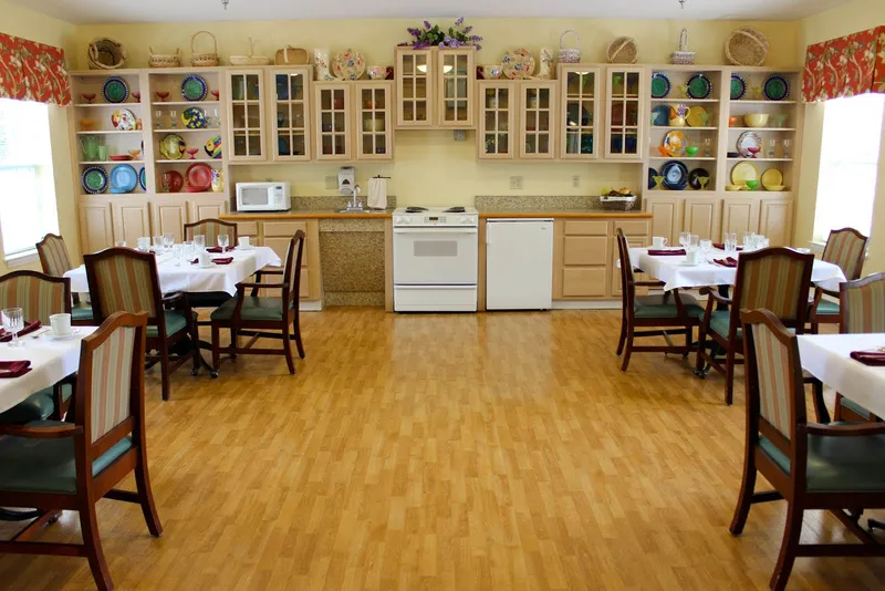 Home Place of Burlington photo 3