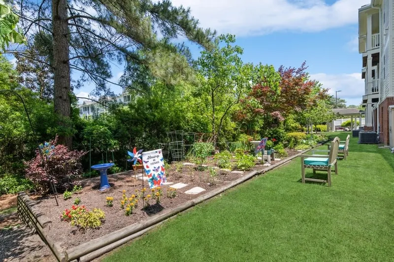 Home Place of New Bern photo 8