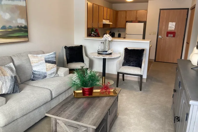 Howard Village photo 3