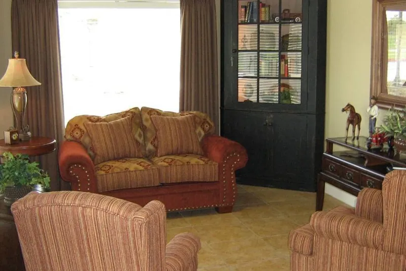 Hudson Creek Alzheimer’s Special Care Center photo 7