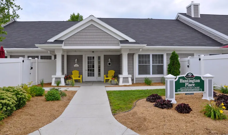 Huntington Place photo 4