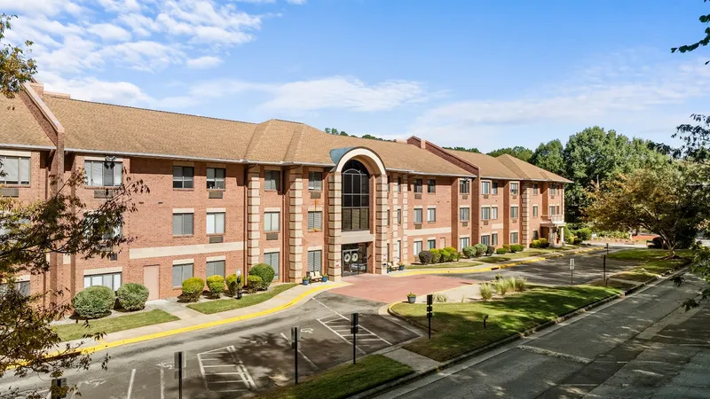 Independence Village of Olde Raleigh photo 3