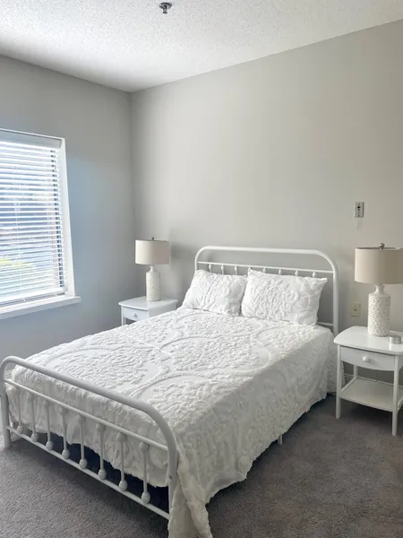 Independence Village of Olde Raleigh photo 5