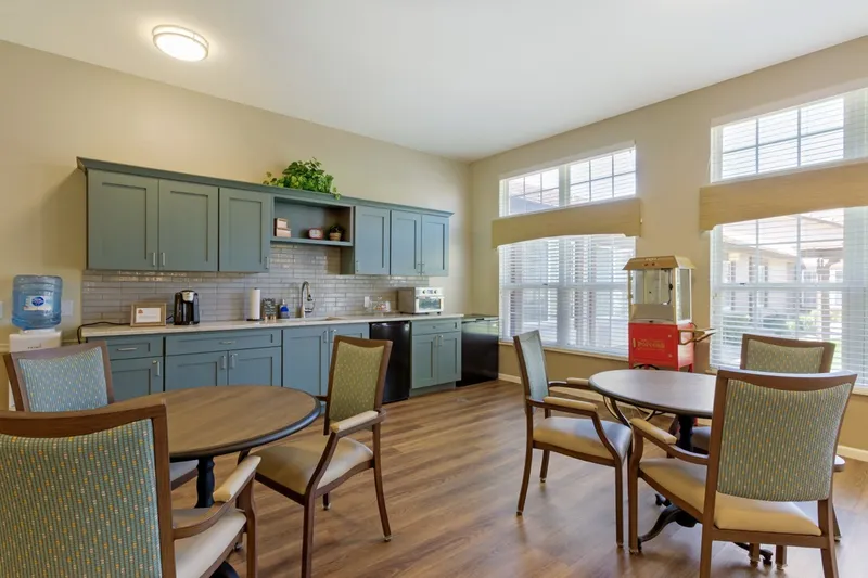 Inspirations of Peoria - senior living in Peoria, Arizona - photo 3