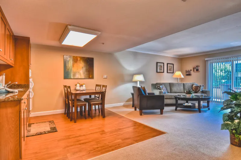 Ivy Park at Burbank photo 2