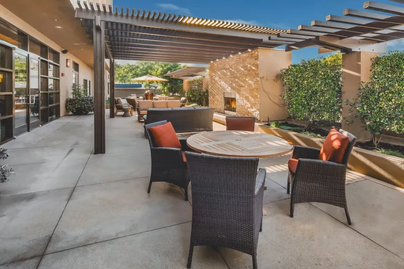 Ivy Park at Burbank photo 3