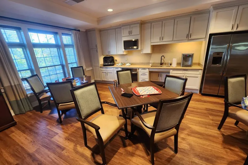 Ivy Park at Sabre Springs photo 10