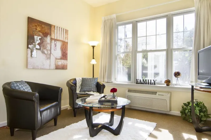 Ivy Park at Sacramento photo 3