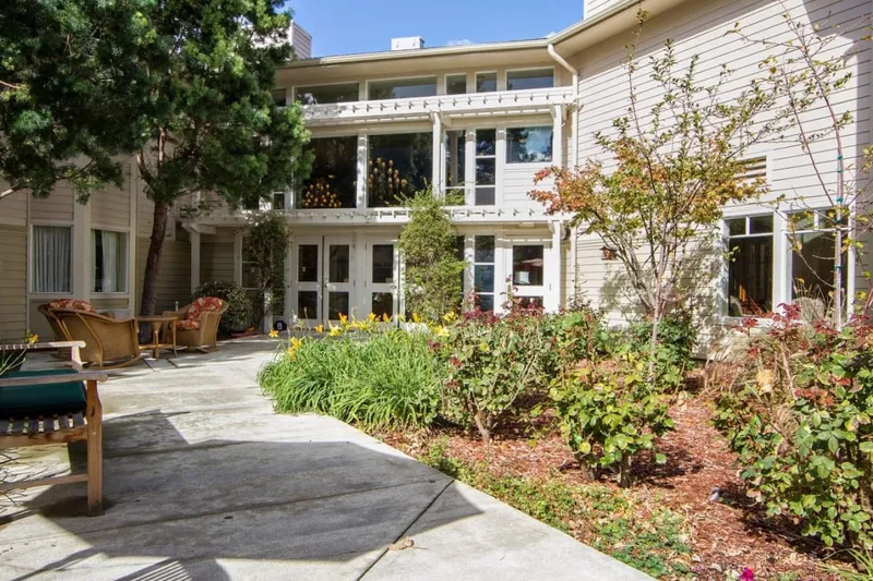 Ivy Park at Walnut Creek photo 2