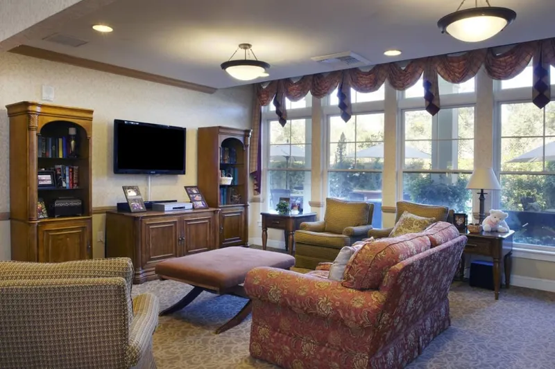 Ivy Park at Woodland Hills photo 10