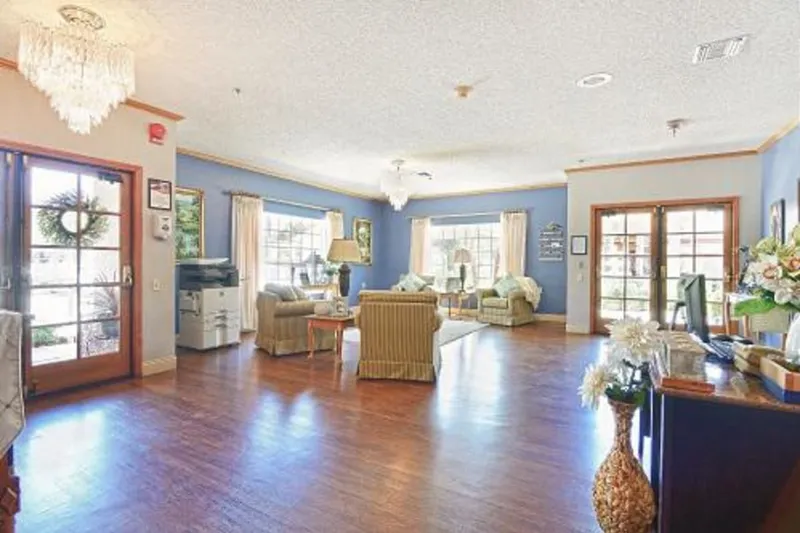 Ivy Terrace at Santa Ana photo 10