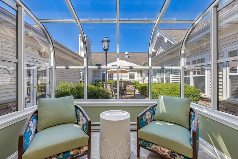 Lake Haven Memory Care - senior living in Kenosha, Wisconsin - photo 10